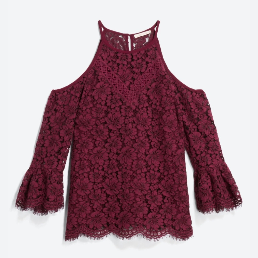 Burgundy Lace Cold Shoulder Top // Skies are Blue size MP